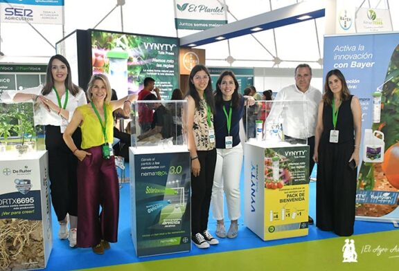 Premio ‘Sanidad Vegetal’ a Bayer y presentación de Vynyty Tuta Press en Aguadulce