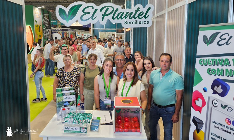 Cientos de agricultores encuentran su casa en El Plantel