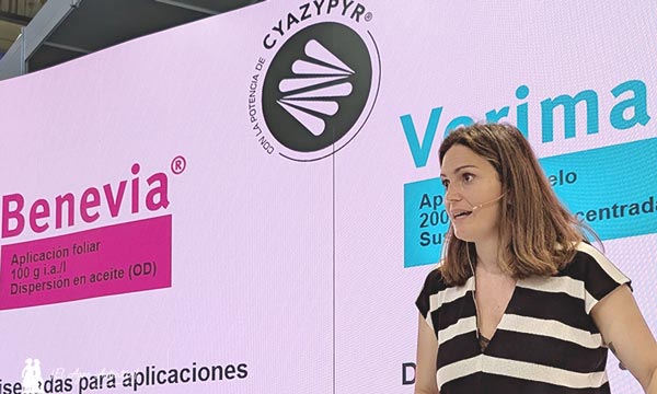 Elena Robles de FMC presenta los insecticidas Benevia y Verimark / agroautentico.com
