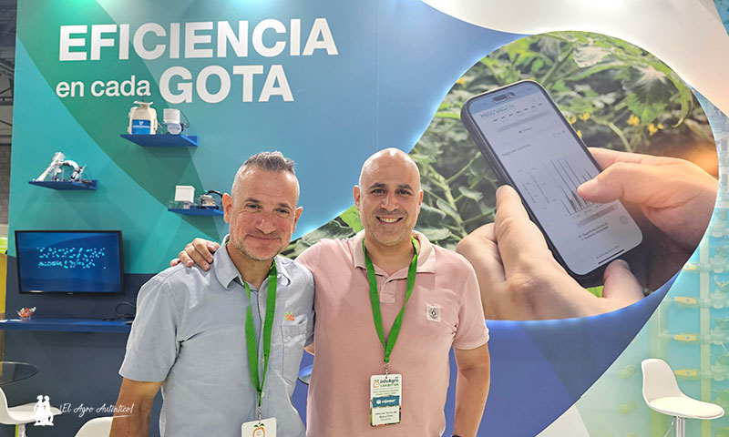 De izquierda a derecha. Antonio Alba, Grupo Fico, con Alberto Lázaro, Himarcan / agroautentico.com