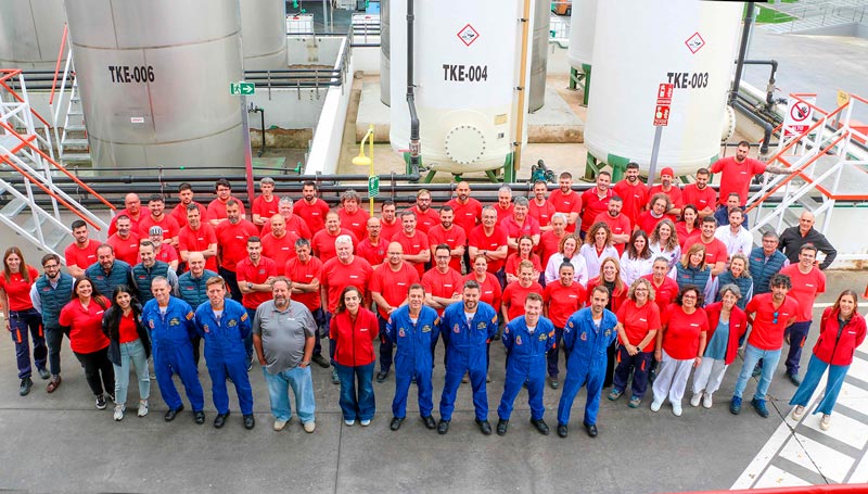 La Patrulla Águila visita las instalaciones de Brandt con motivo de su 40º aniversario