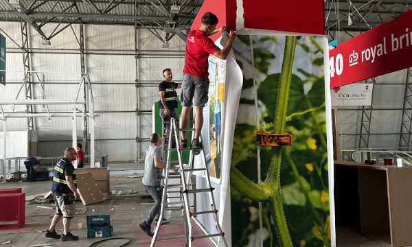 Montaje de Infoagro en Aguadulce / agroautentico.com