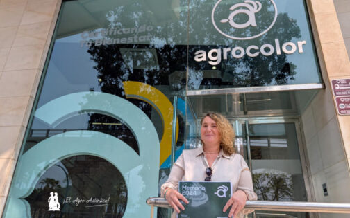 Ana Mª Robles Sánchez en la sede de Agrocolor en Almería para hablar de la nueva Ley de Desperdicio Alimentario / agroautentico.com