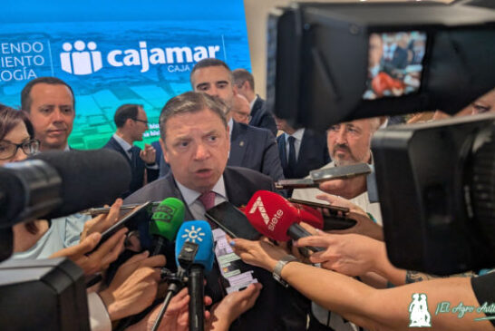 Cajamar celebra 50 años de Las Palmerillas inaugurando edificio con laboratorio de biotecnología