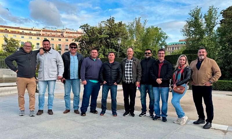 El socio brasileño de la almeriense Ecoculture visita fincas por toda España