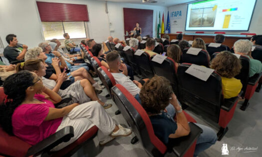 Jornada sobre control biológico celebrada hoy en el Ifapa de La Mojonera / agroautentico.com