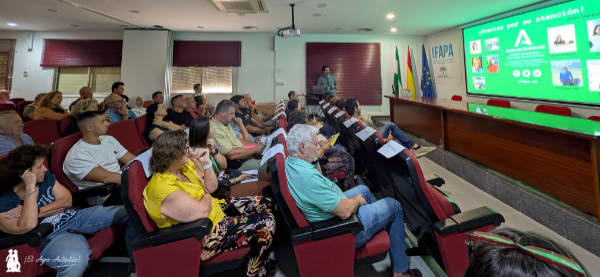 Mario Porcel, investigador del Ifapa Churriana de Málaga / agroautentico.com
