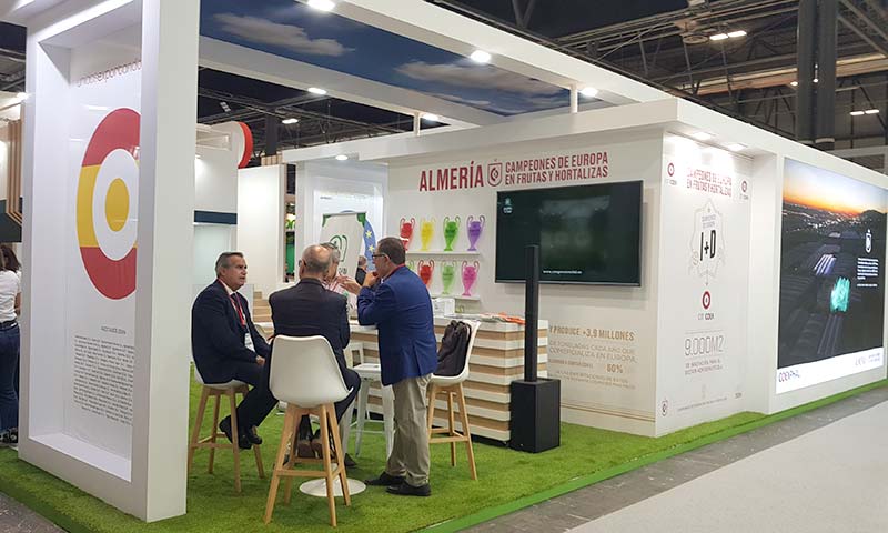 Coexphal lidera la promoción del tomate español en Fruit Attraction 2025 3