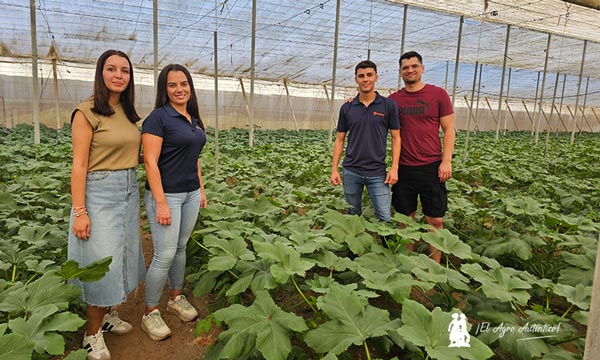Miembros del equipo de Naturinda: Imane Ouali, Esther Lozano, David Pérez y Orçun Ege / agroautentico.com
