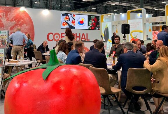 Coexphal lleva el 'modelo Almería' a la primera edición de Expo Sagris en Madrid