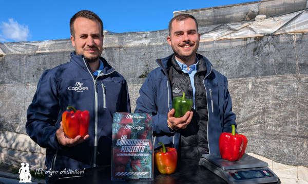 Alejandro León y Alejandro Montes en la presentación del pimer california temprano de la casa almeriense / agroautentico.com