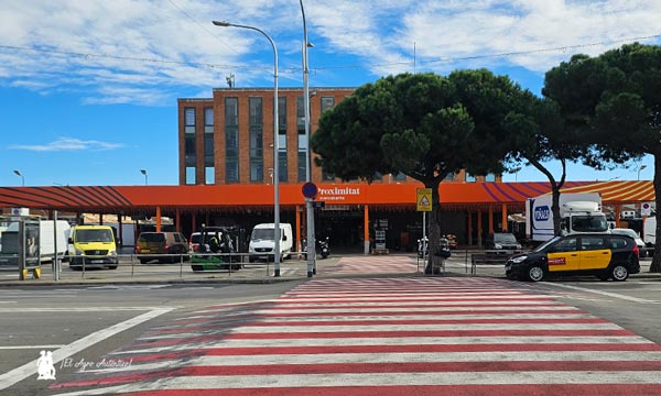 Pabellón de Proximidad de Mercabarna / agroautentico.com