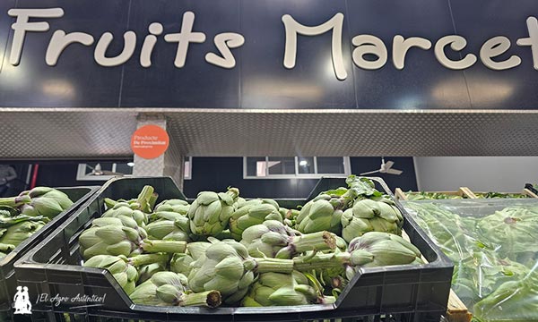 Green Queen en el puesto de Fruits Marcet / agroautentico.com