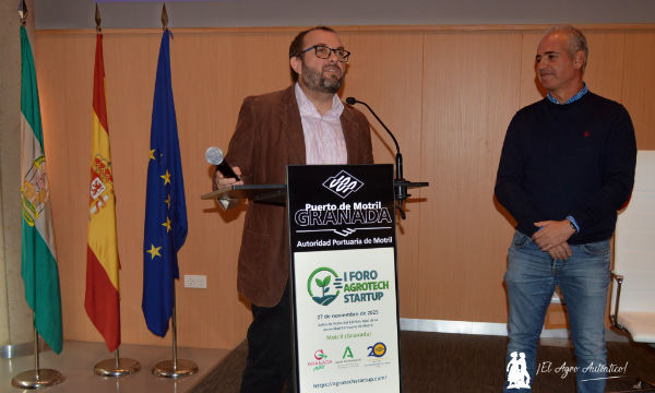 José Antonio Arcos con Alfonso Moreno, director técnico de Cultitecno / agroautentico.com