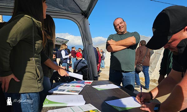 Seeds Technologies y Fraimher Agro llegan con 5 pimientos y 3 colores b