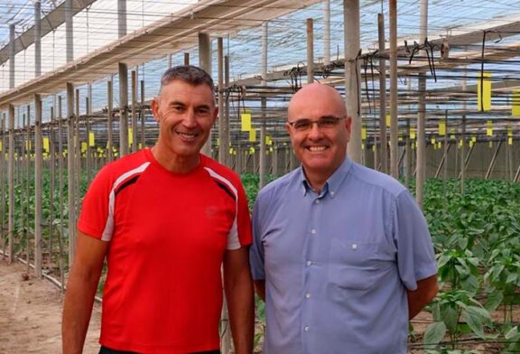 Svensson entrevista a Juan Checas, agricultor de Adra: 