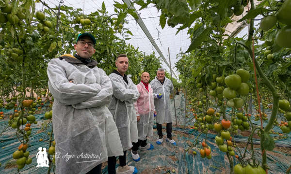 Agricultores en las jornadas de tomate Barricada de Ramiro Arnedo / agroautentico.com