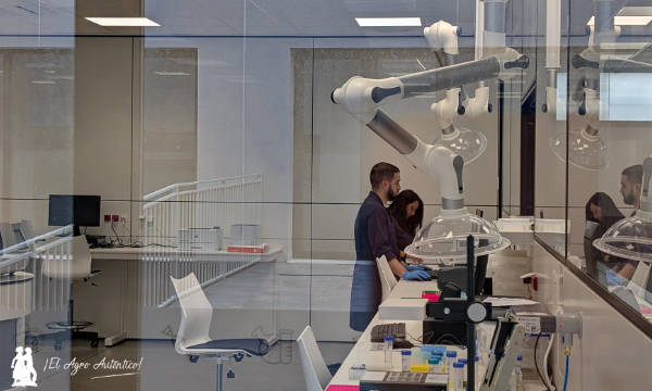 Laboratorio Labcolor en Almería / agroautentico.com