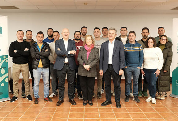 Anecoop lanza el programa Releva para impulsar el relevo generacional en el campo valenciano