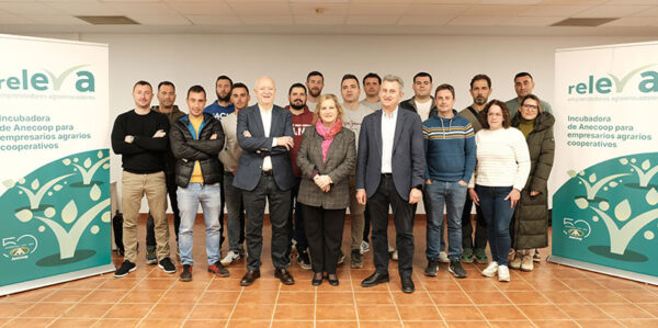 Anecoop lanza el programa Releva para impulsar el relevo generacional en el campo valenciano