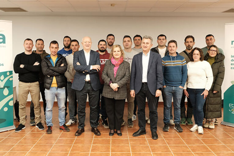 Anecoop lanza el programa Releva para impulsar el relevo generacional en el campo valenciano