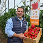 José Ramón Martínez con el pimiento Arkos de BASF | Nunhems / agroautentico.com