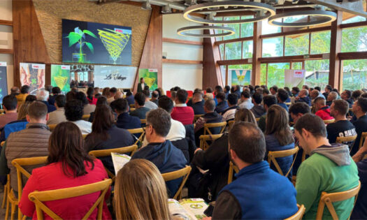 Presentación de Cleopatra de FMC en Almería / agroautentico.com