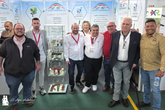 Lupión y Rodríguez presente con sus distribuciones en la II Expo Cherry en Albuñol