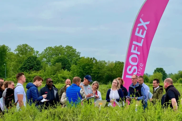 FMC logra la aprobación en la Unión Europea de Isoflex®, nueva materia activa herbicida