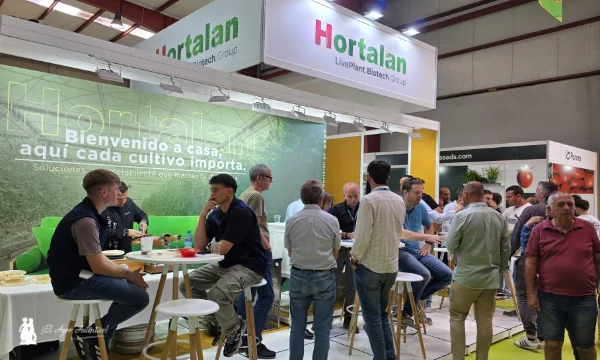 equipo de Hortalan presente en Expolevante 2026 / agroautentico.com