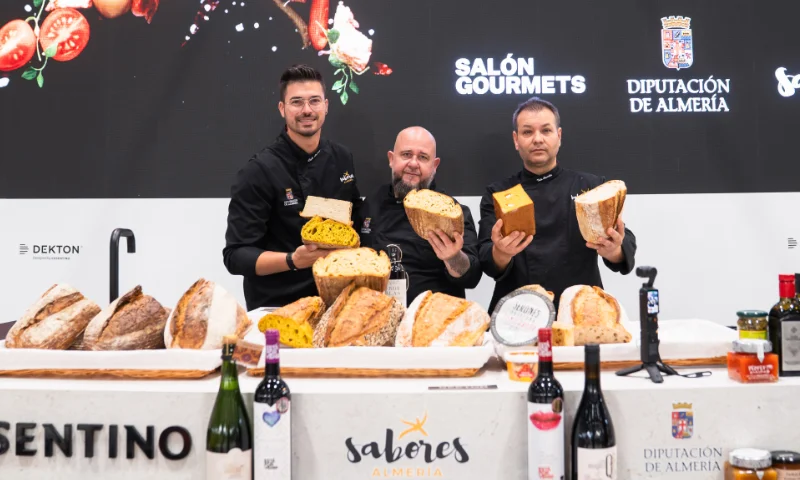 Pan, aceite y tomate en la tercera jornada de ‘Sabores Almería’