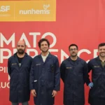 Equipo de BASF | Nunhems en la finca vitrina de tomate de Almería / agroautentico.com