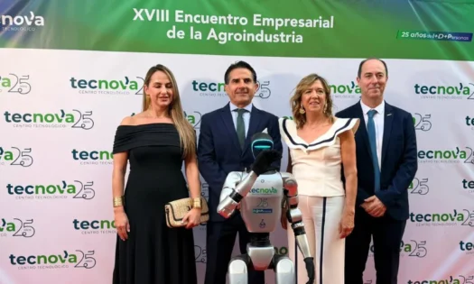 Reconocimiento a Ecoculture por su labor durante una década de estrecha vinculación con Tecnova