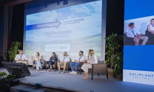 Saliplant celebra su 40º aniversario reuniendo a más de 400 profesionales en Horizonte Agro 3