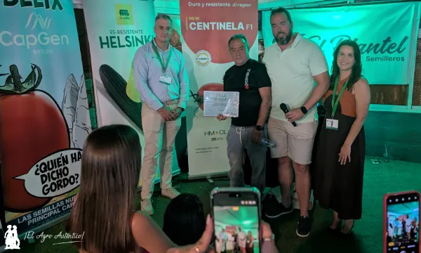 Premiados en el sorteo de HM.Clause en la convivencia de El Plantel en Castell de Ferro / agroautentico.com