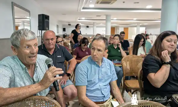 Agricultor de Asaja en la jornada de la Ley de la Cadena Alimentaria / agroautentico.com