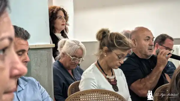 Juan Cabeo y Paqui Iglesias de UPA en la jornada de la Ley de la Cadena Alimentaria / agroautentico.com