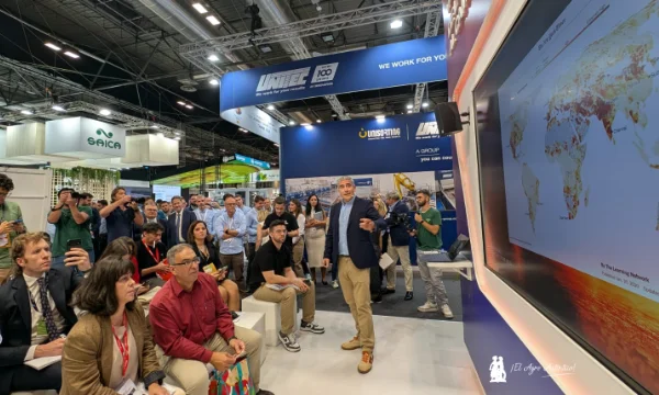 Agronova Biotech presenta por todo lo grande Bloomis y Spirunol Prime 5