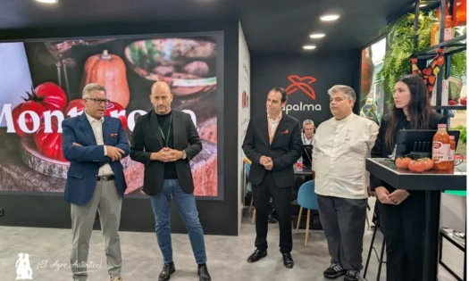 Monterosa amplía su universo con el lanzamiento de su nuevo gazpacho rosa